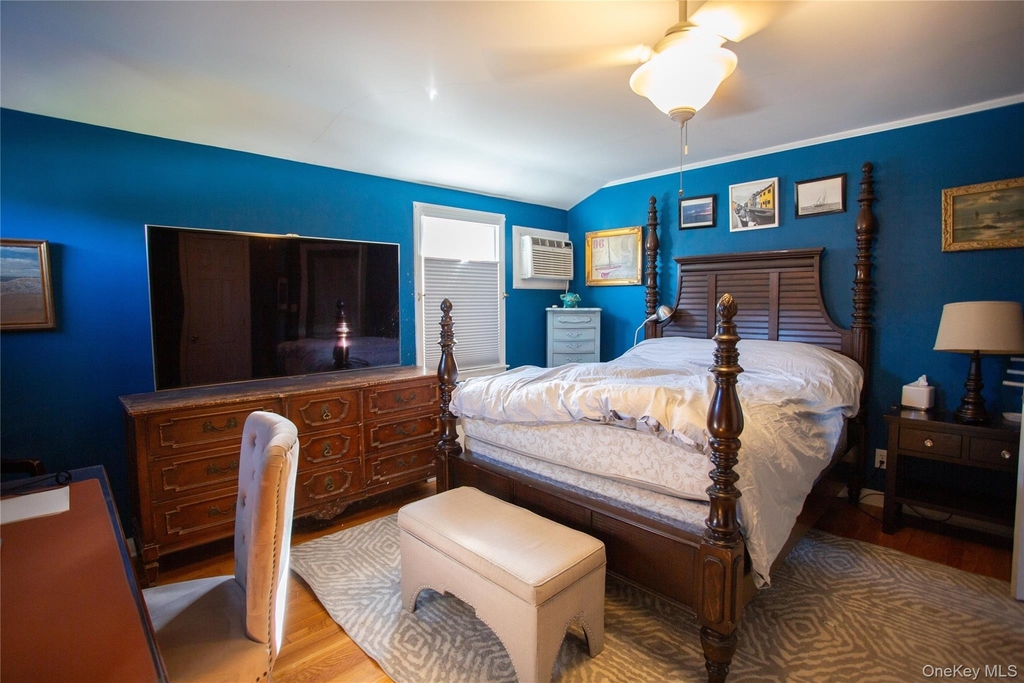 274 W Walnut Street - Photo 12