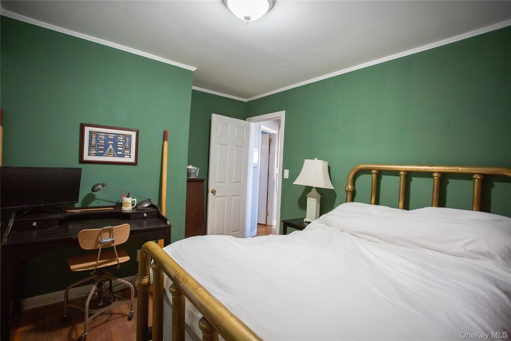 274 W Walnut Street - Photo 16