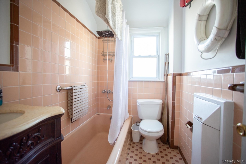 274 W Walnut Street - Photo 14