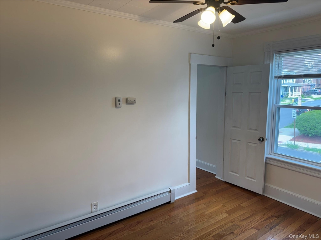 18 West Street - Photo 4