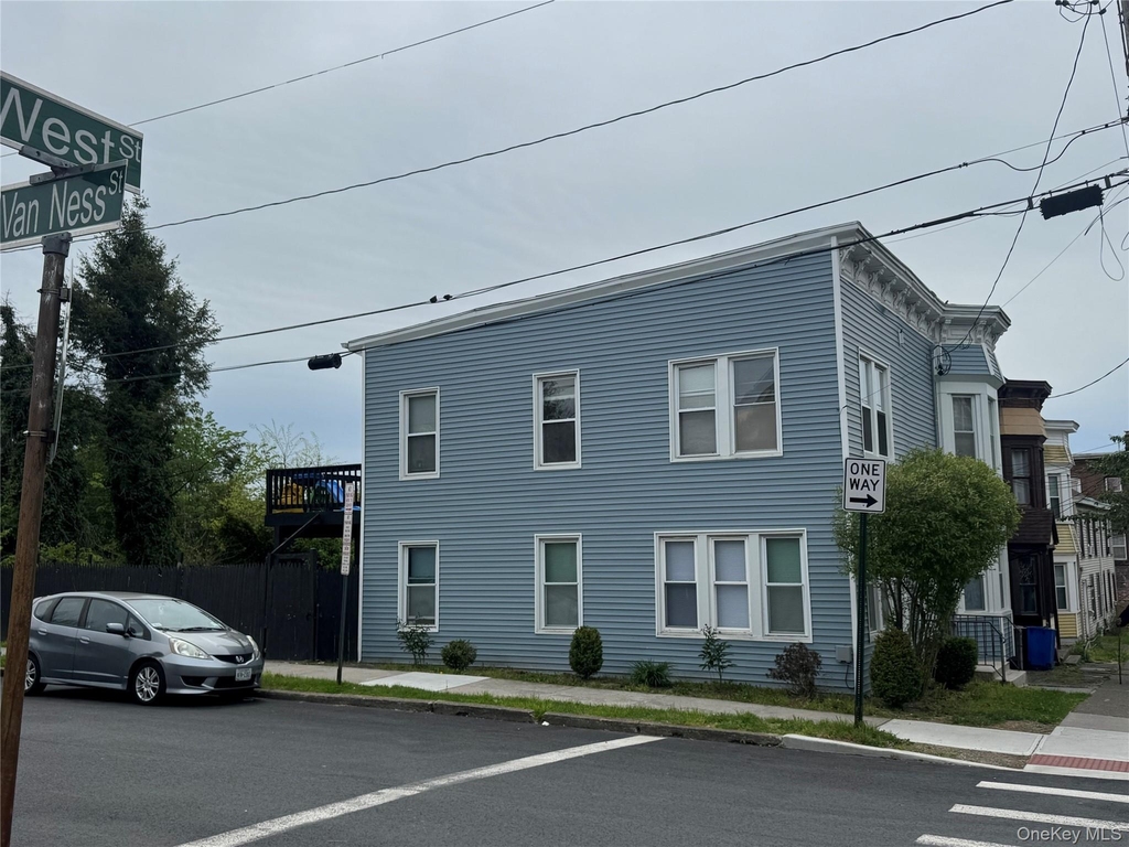 18 West Street - Photo 8