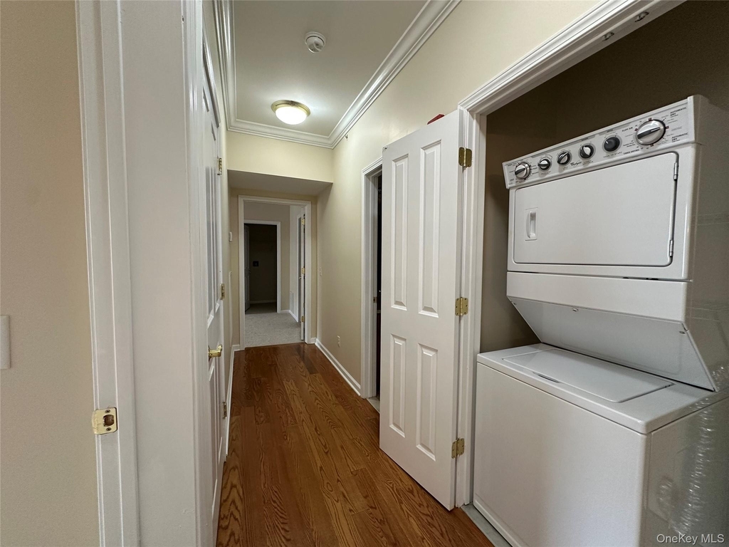 77 Quaker Avenue - Photo 12