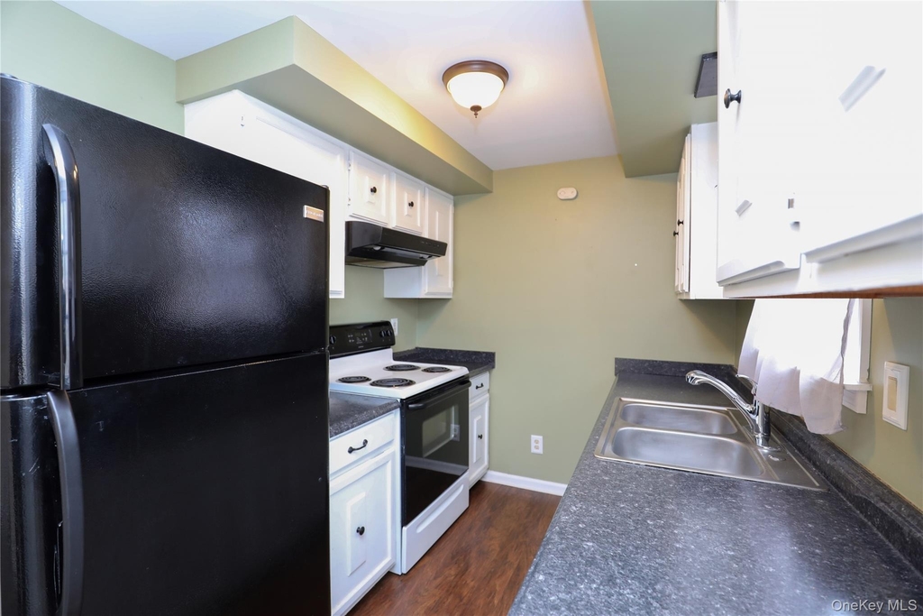 120 Hinsdale Street - Photo 5