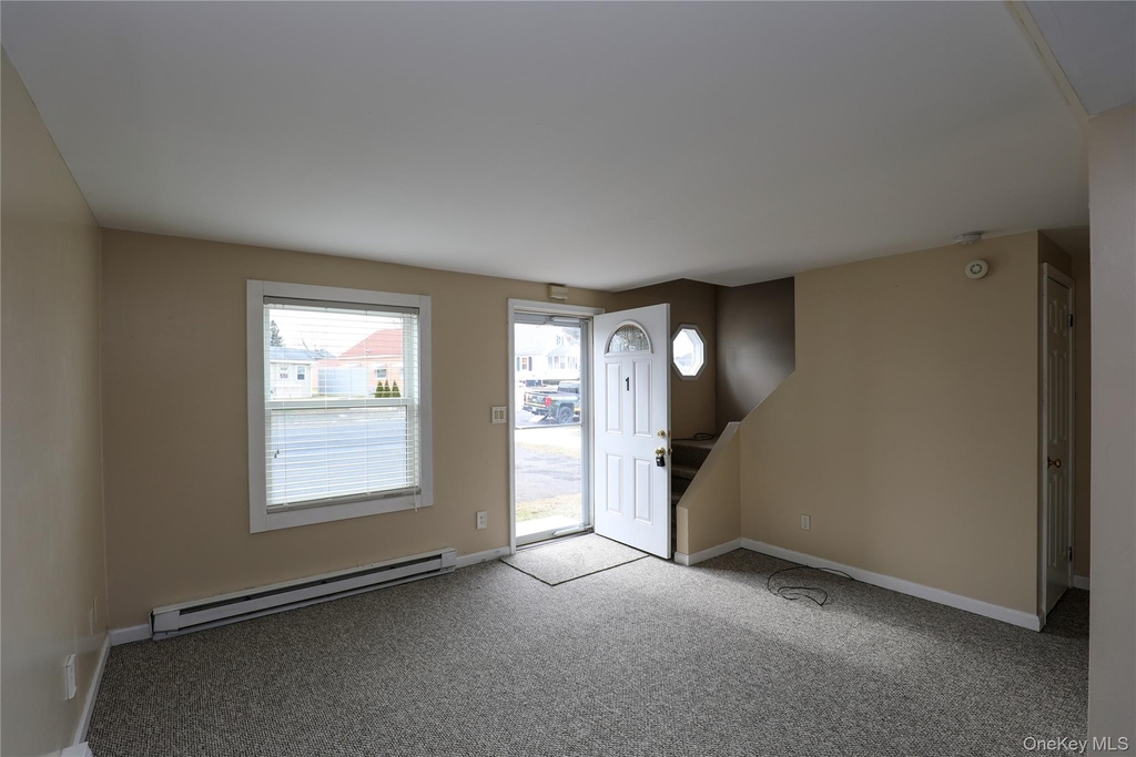 120 Hinsdale Street - Photo 8