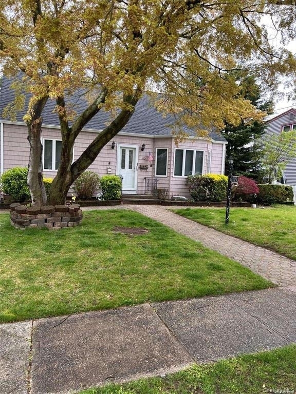80 Ellen Street - Photo 0