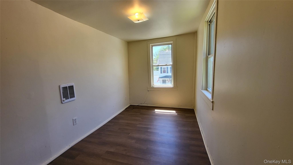 92 E Main Street - Photo 6