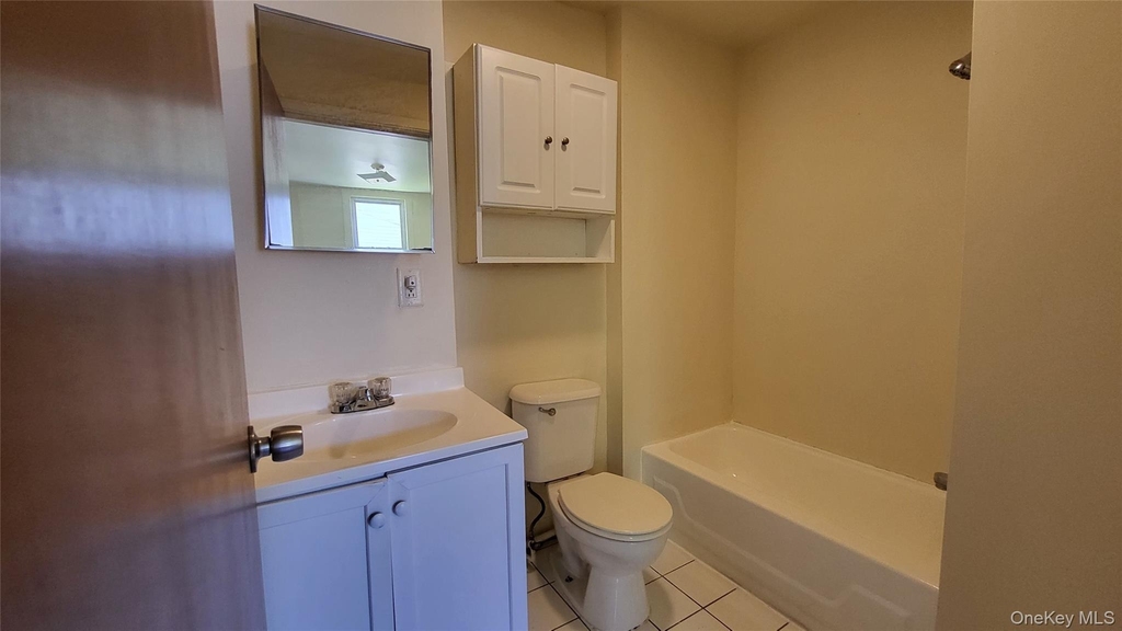 92 E Main Street - Photo 8