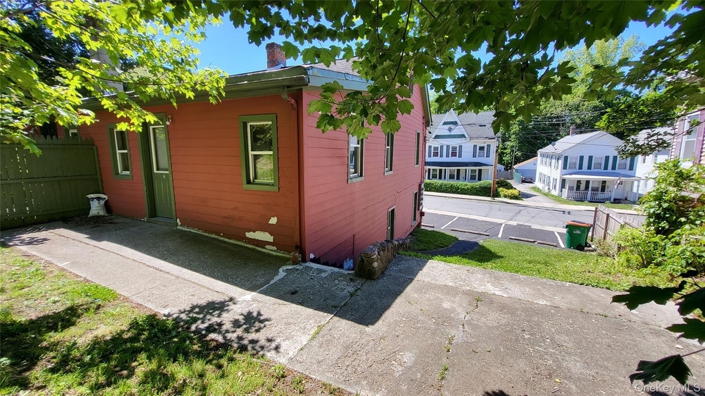 92 E Main Street - Photo 0