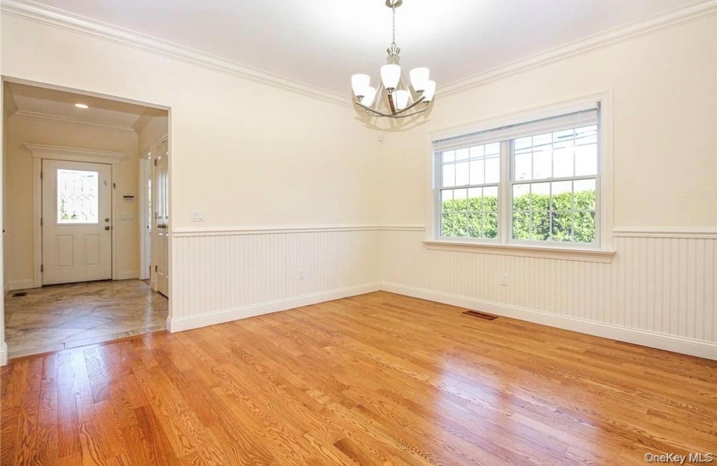 114 Oak Street - Photo 3