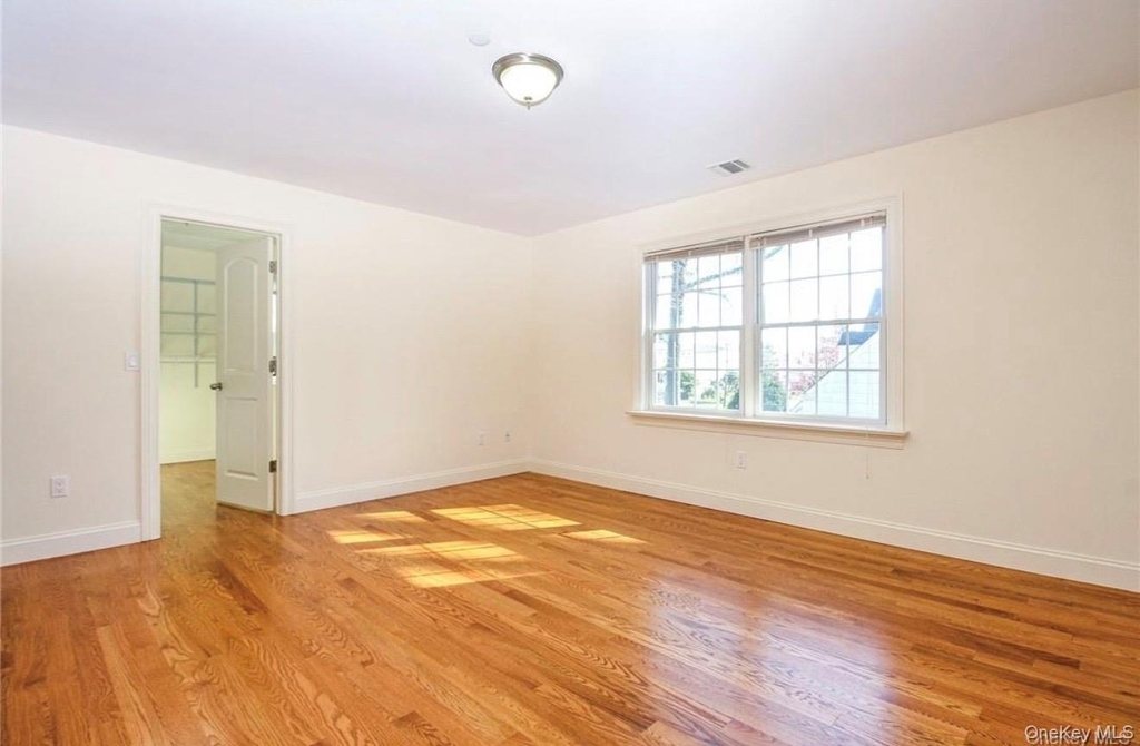 114 Oak Street - Photo 13