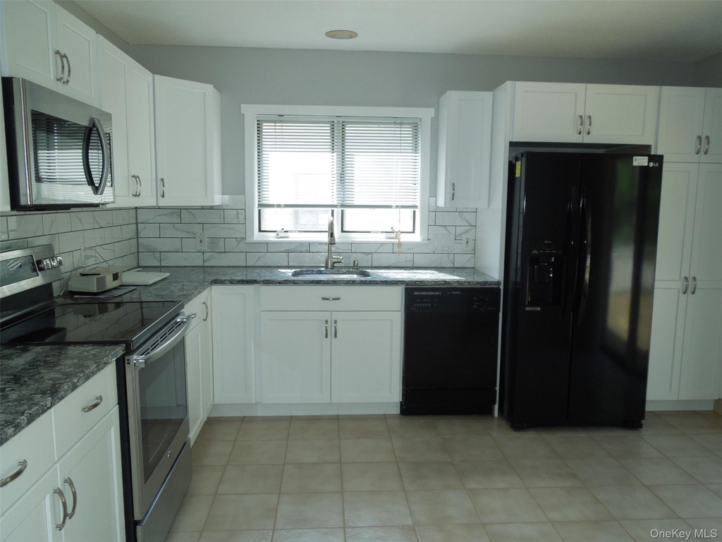 670 Heritage Hills - Photo 1