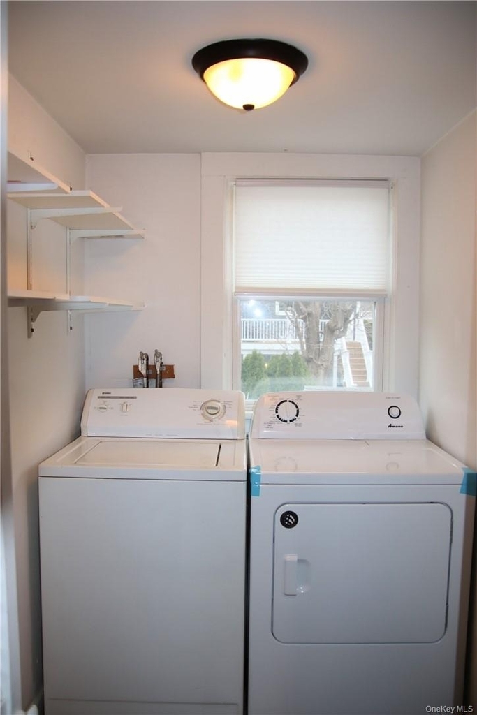 204 Lakeview Avenue - Photo 7