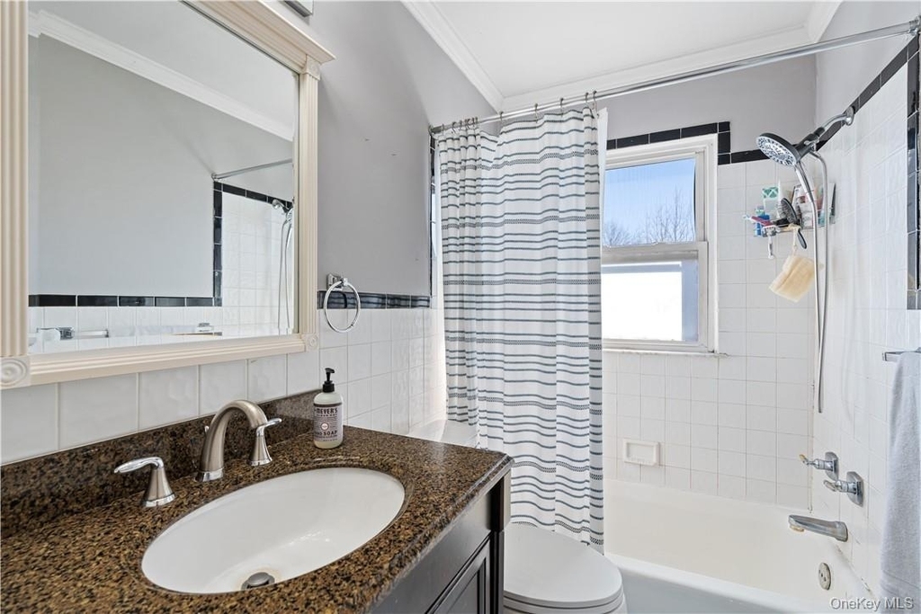 204 Lakeview Avenue - Photo 14