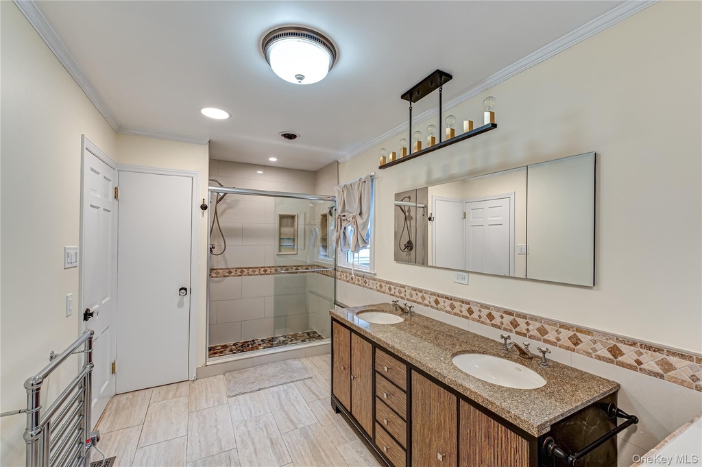 23 Pinetree Lane - Photo 16