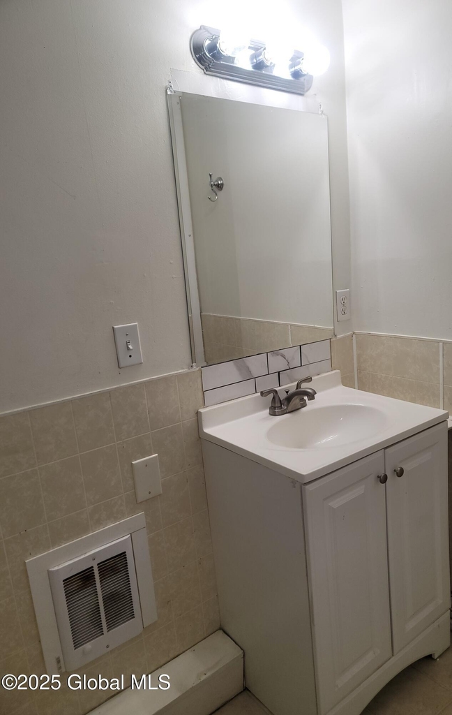 3545 Carmen Road - Photo 6