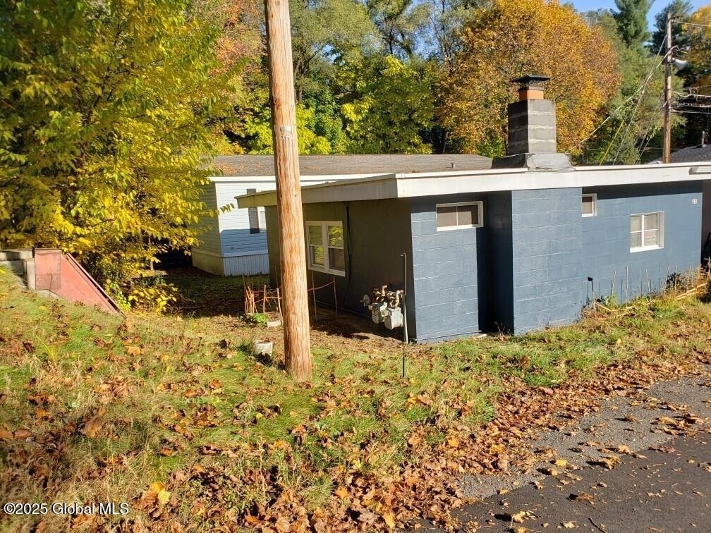 3545 Carmen Road - Photo 2