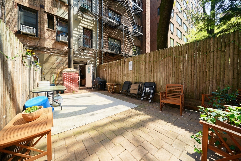 410 E 64th Street - Photo 0