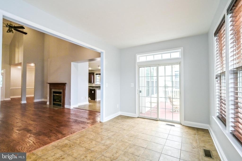 6916 Birkenhead Place - Photo 12
