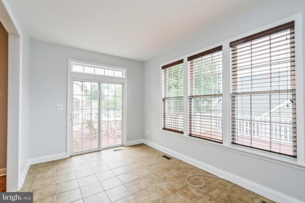 6916 Birkenhead Place - Photo 11