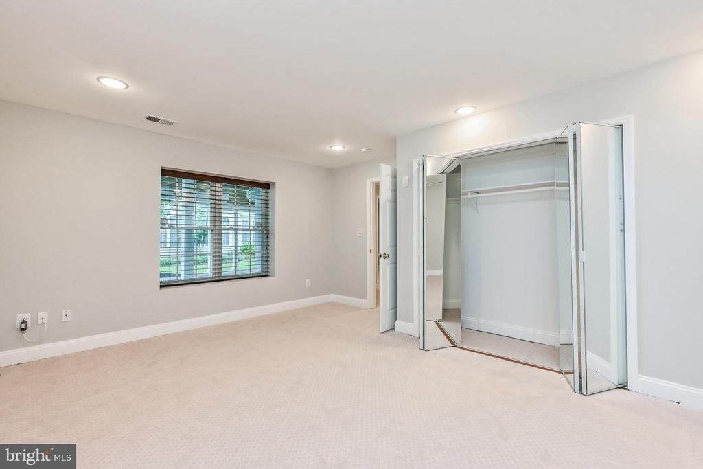 6916 Birkenhead Place - Photo 54