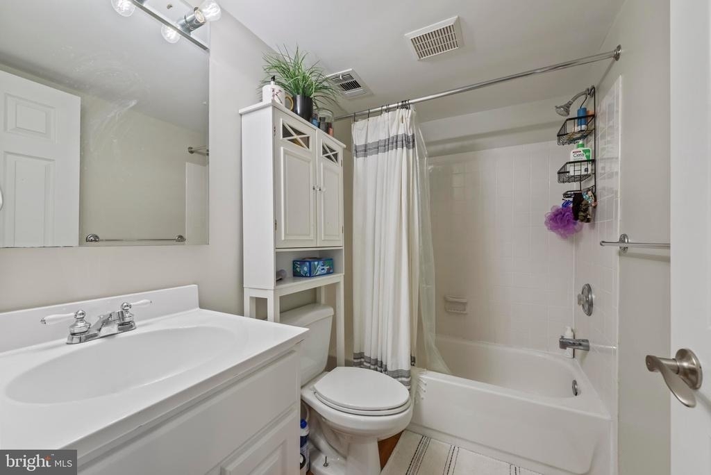 43340 Wintersrun Court - Photo 32