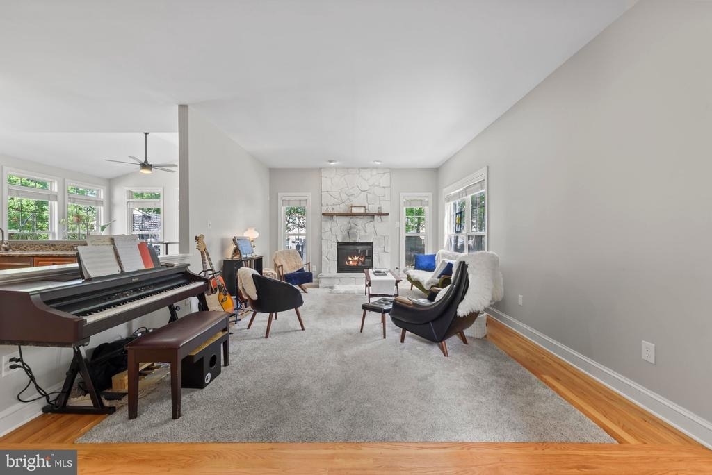 43340 Wintersrun Court - Photo 10