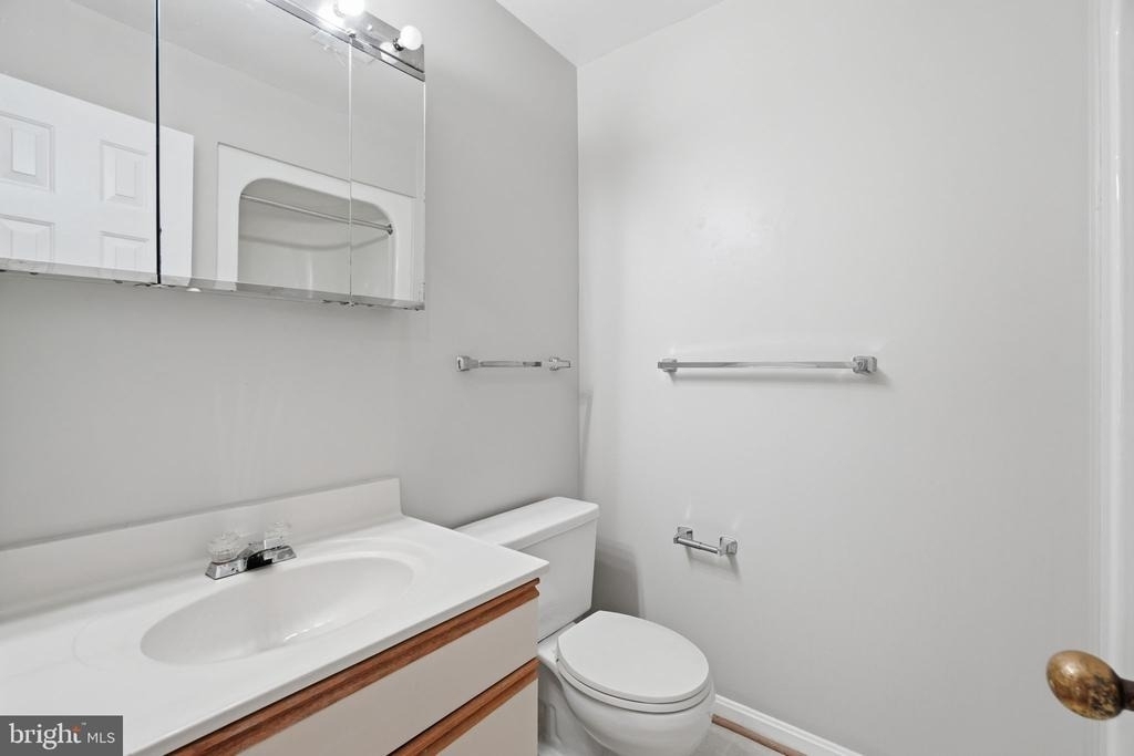 2822 Lee Oaks Place - Photo 17