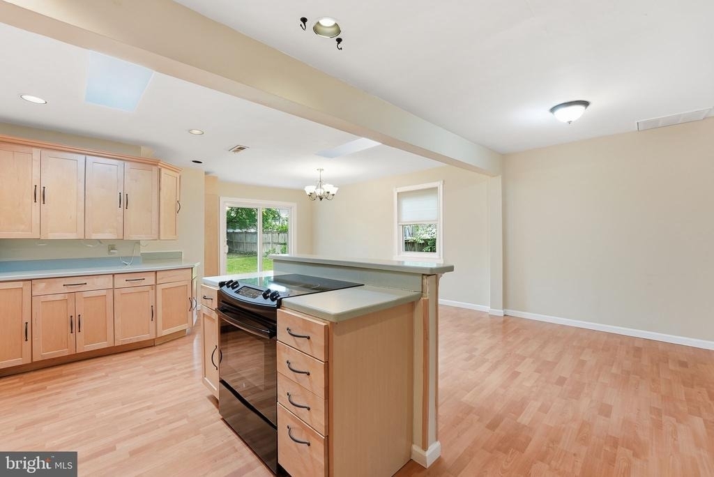 7605 Fisher Drive - Photo 8