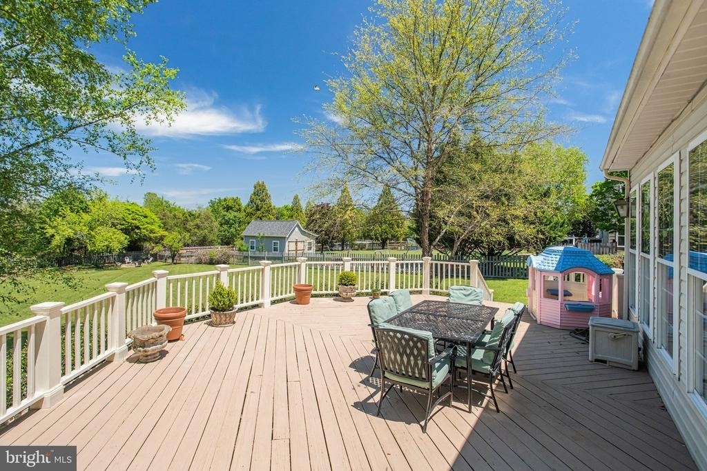 7012 Tiffany Court - Photo 37