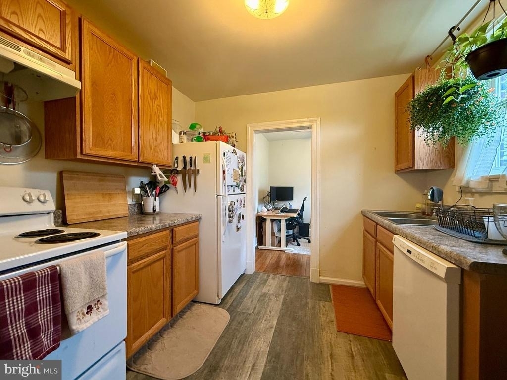804 Monument Avenue - Photo 5