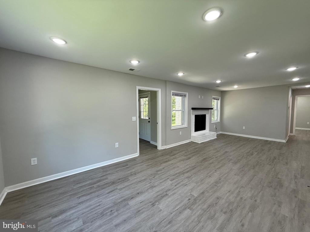 12317 Metlock Road - Photo 35