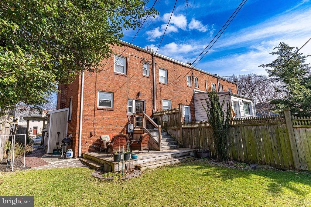1206 Colonial Avenue - Photo 40
