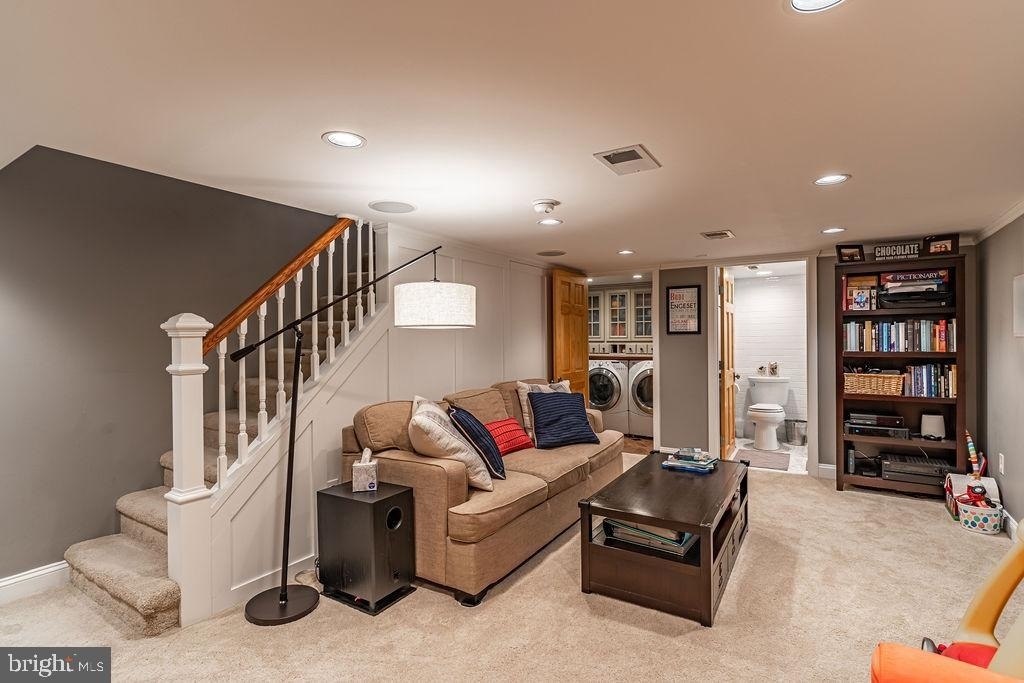 1206 Colonial Avenue - Photo 14