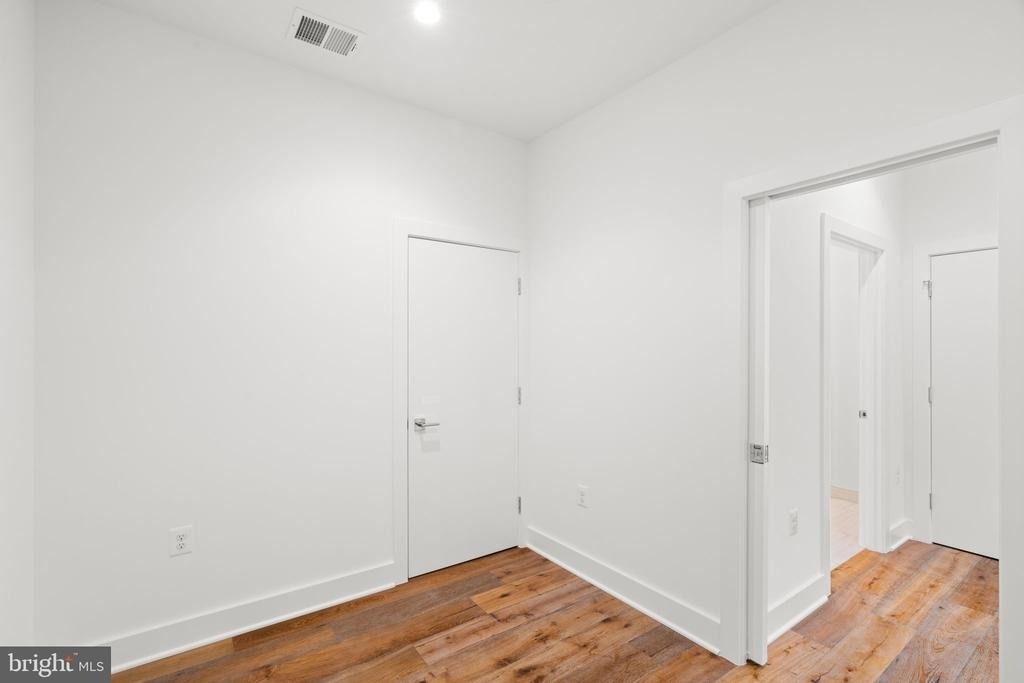1312 King Street - Photo 29