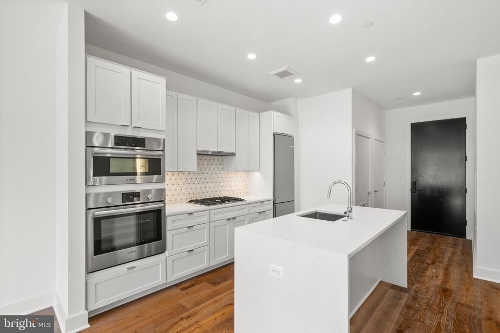 1312 King Street - Photo 16