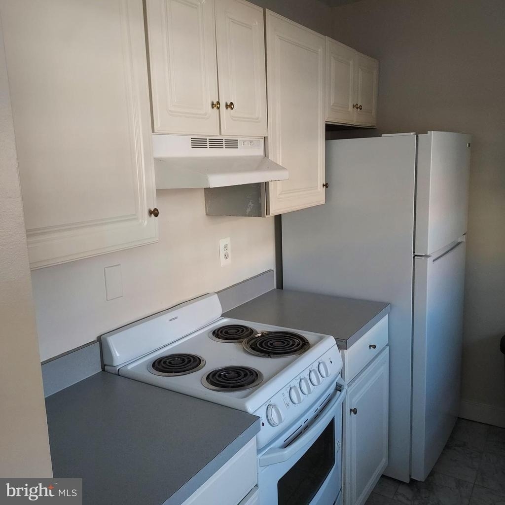 610 Madison Street - Photo 11