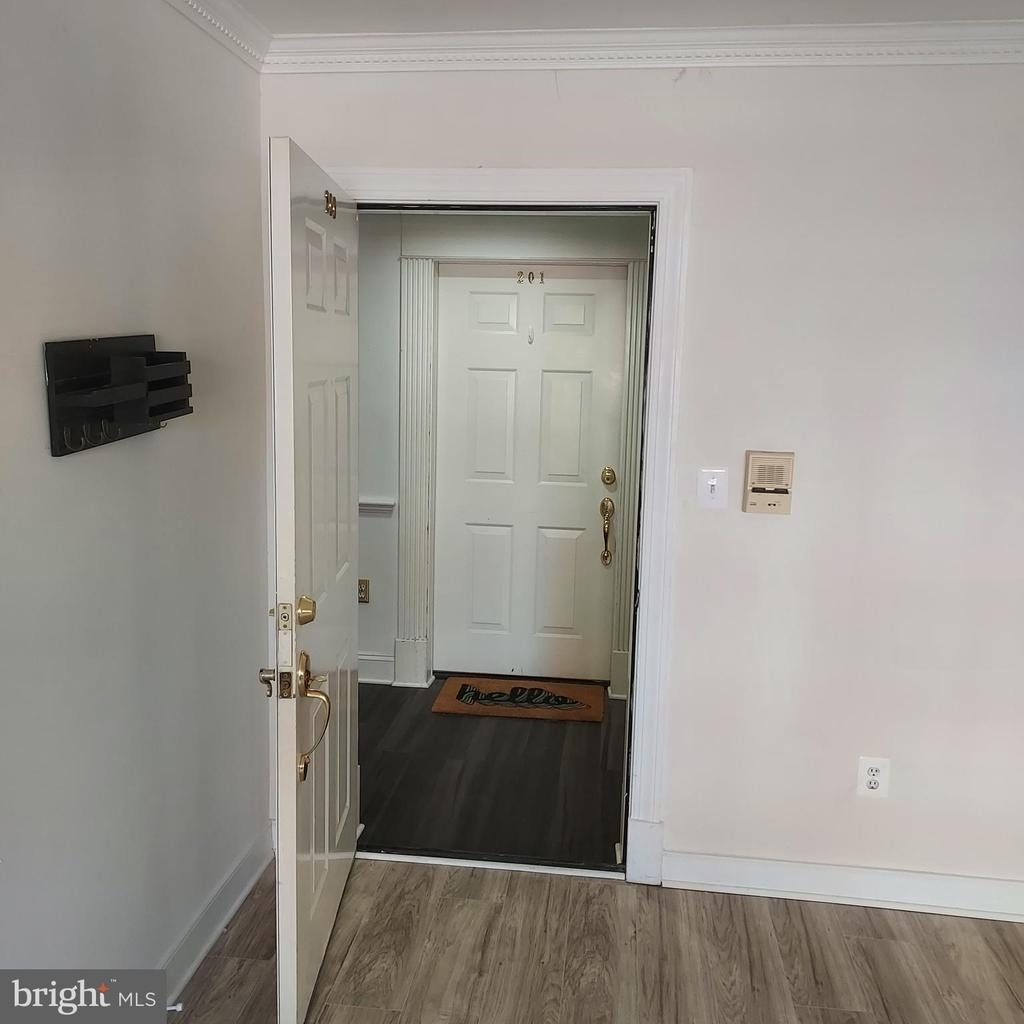 610 Madison Street - Photo 5