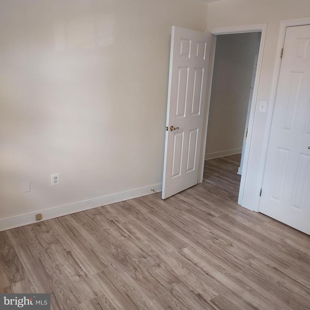 610 Madison Street - Photo 10