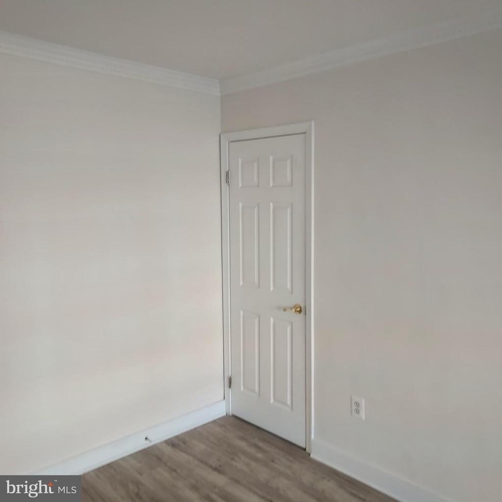 610 Madison Street - Photo 8