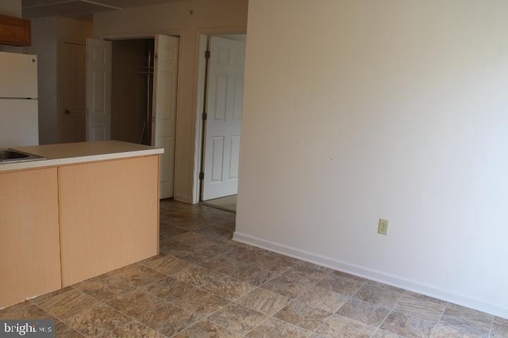 12 W High Street - Photo 3