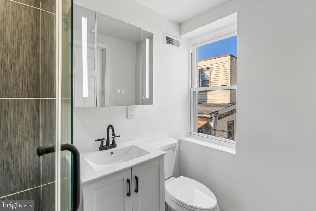 3058 Tilton Street - Photo 9