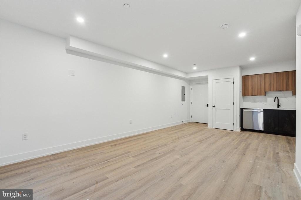 808 N 3rd Street - Photo 5