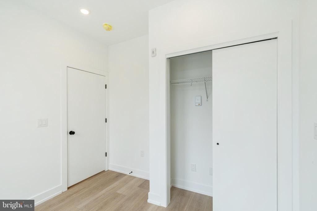 2002 Frankford Ave - Photo 12