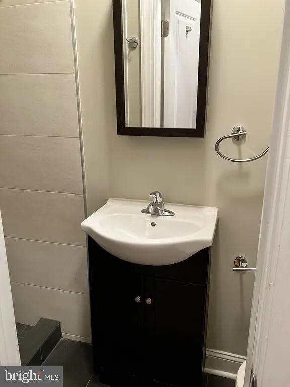 1527 Spruce Street - Photo 8