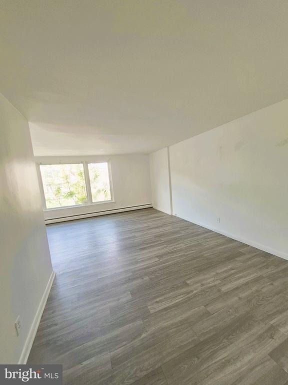 6486 Matthews Street - Photo 5