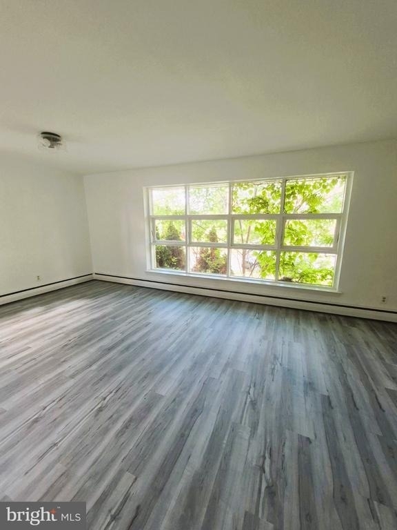 6486 Matthews Street - Photo 6