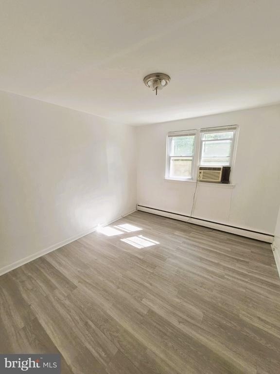 6486 Matthews Street - Photo 2