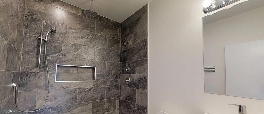 1642 N Marshall Street - Photo 5