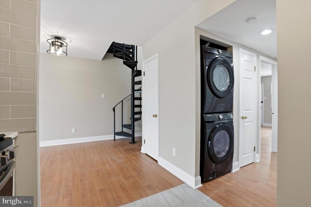 7750 Rockwell Avenue - Photo 12