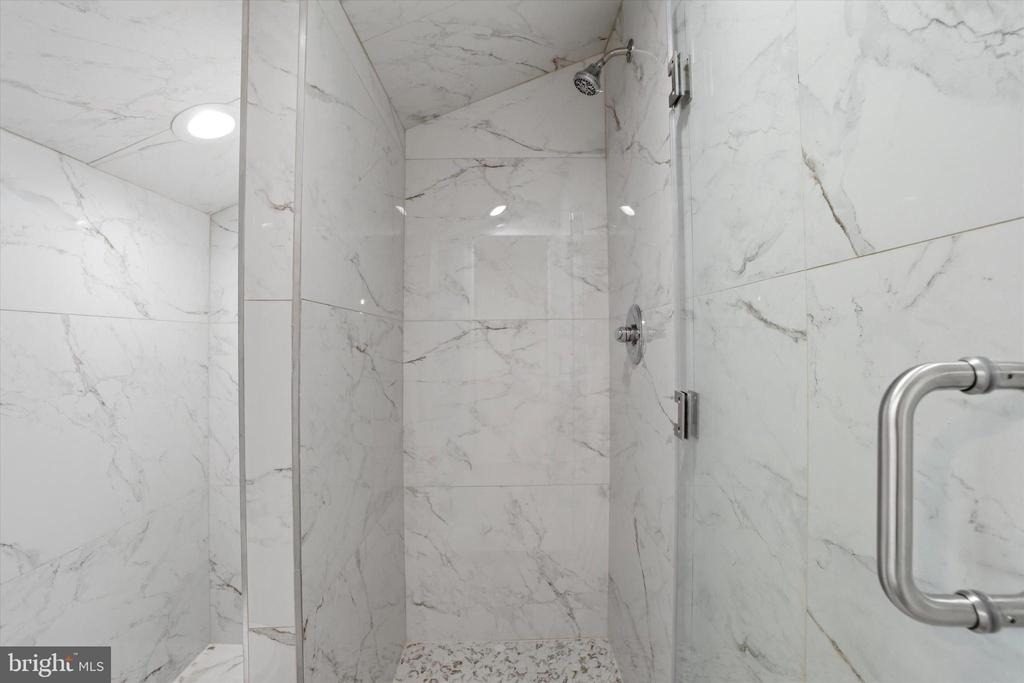 7750 Rockwell Avenue - Photo 25